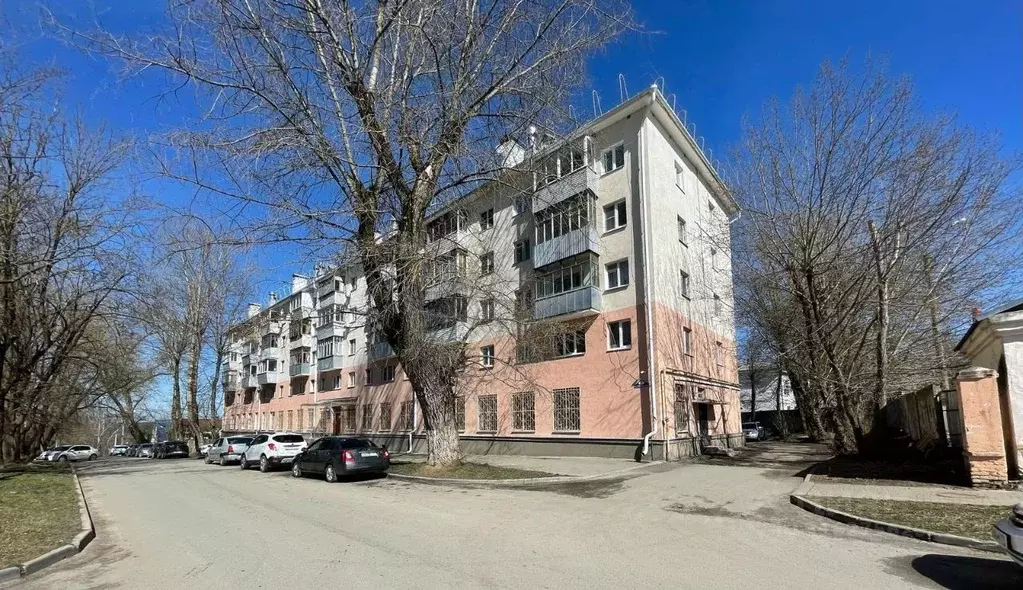 3-к кв. Калужская область, Калуга ул. Добровольского, 31 (59.3 м) - Фото 0