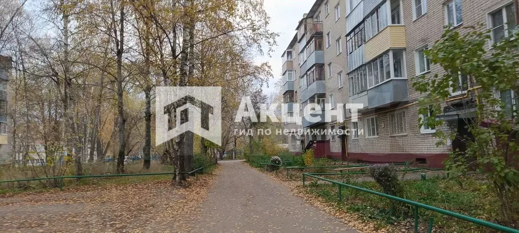 1-к. квартира, 30,7 м, 4/5 эт. - Фото 0