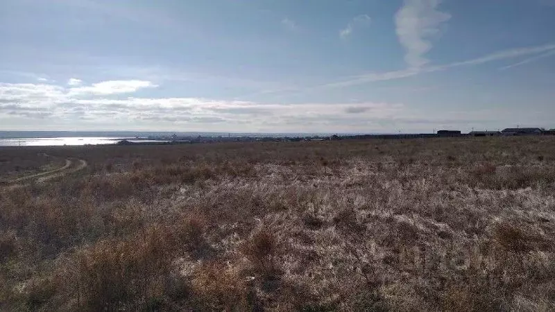 участок в крым, черноморский район, с. межводное ул. генерала болатова . - Фото 1