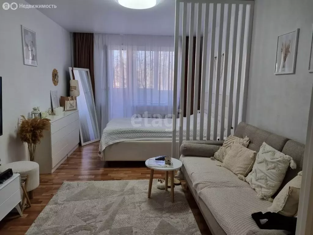 2-комнатная квартира: Тобольск, 7-й микрорайон, 6 (52 м) - Фото 2