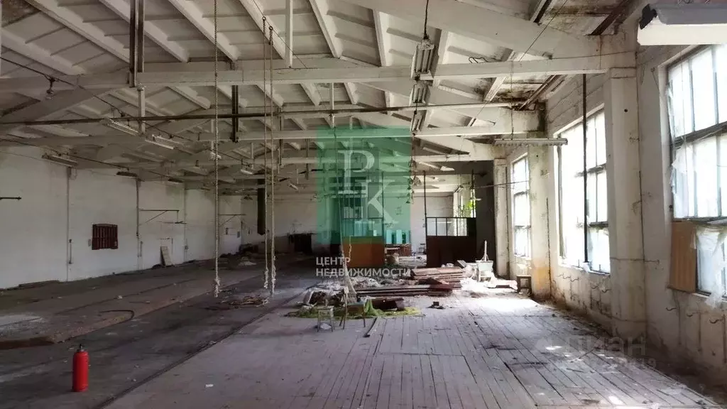 Производственное помещение в Севастополь ул. Рыбаков, 4 (1000 м) - Фото 2