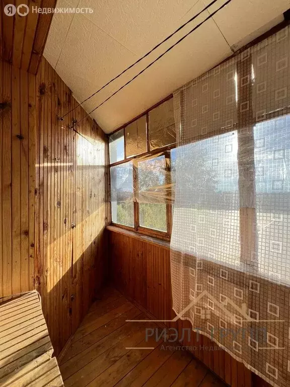 2-комнатная квартира: Казань, улица Сафиуллина, 46 (50.2 м) - Фото 2