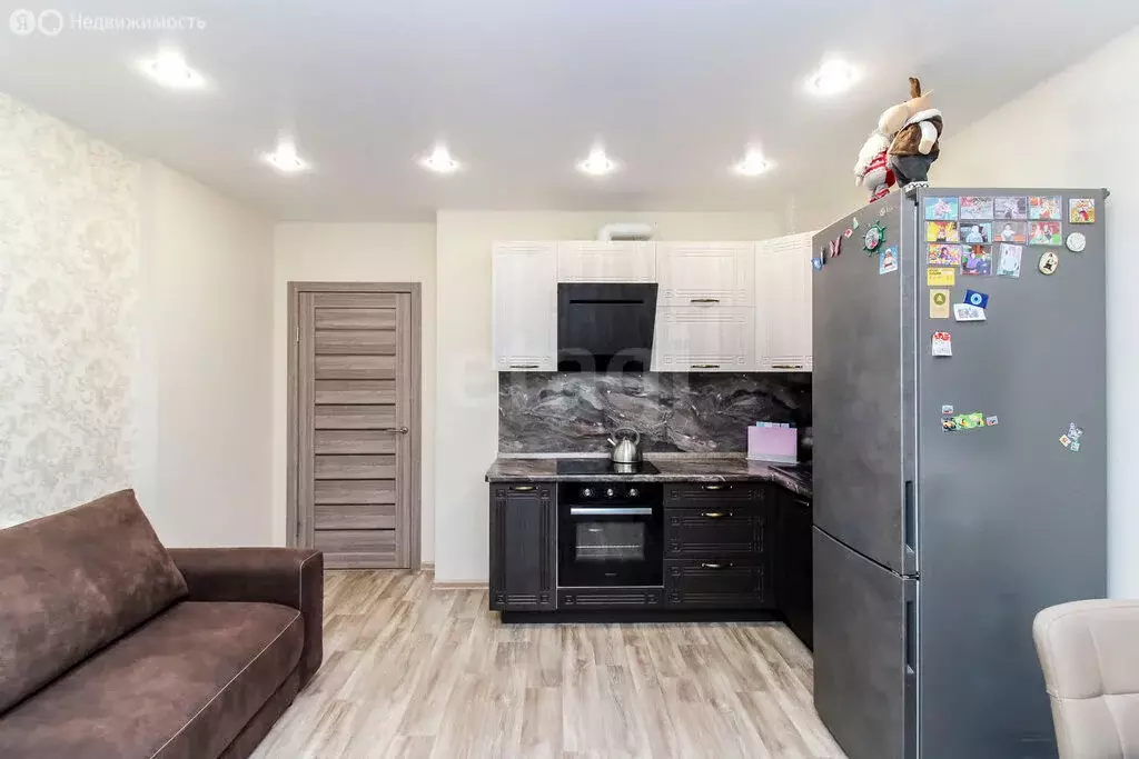 1-комнатная квартира: микрорайон Мелиораторов, улица Голышева, 10 ... - Фото 2