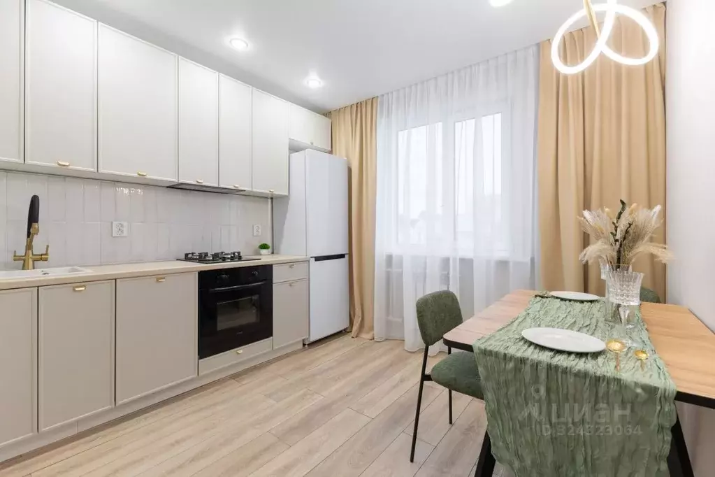 2-к кв. Татарстан, Казань ул. Дубравная, 51 (53.0 м) - Фото 1