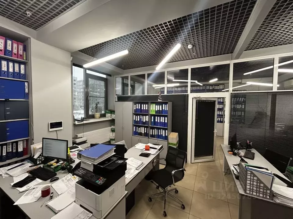 Офис в Иркутская область, Иркутск ул. Октябрьской Революции, 1/4 (60 ... - Фото 1