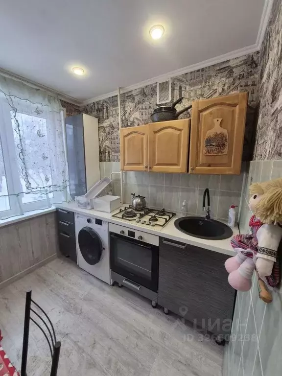 3-к кв. Курская область, Курск Курского завода тракторных запчастей ... - Фото 1