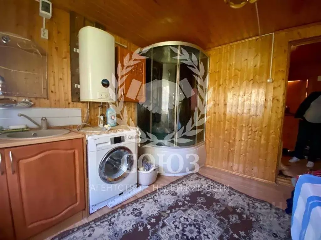 Дом в Калужская область, Медынь ул. Бурвикова, 20 (71 м) - Фото 2