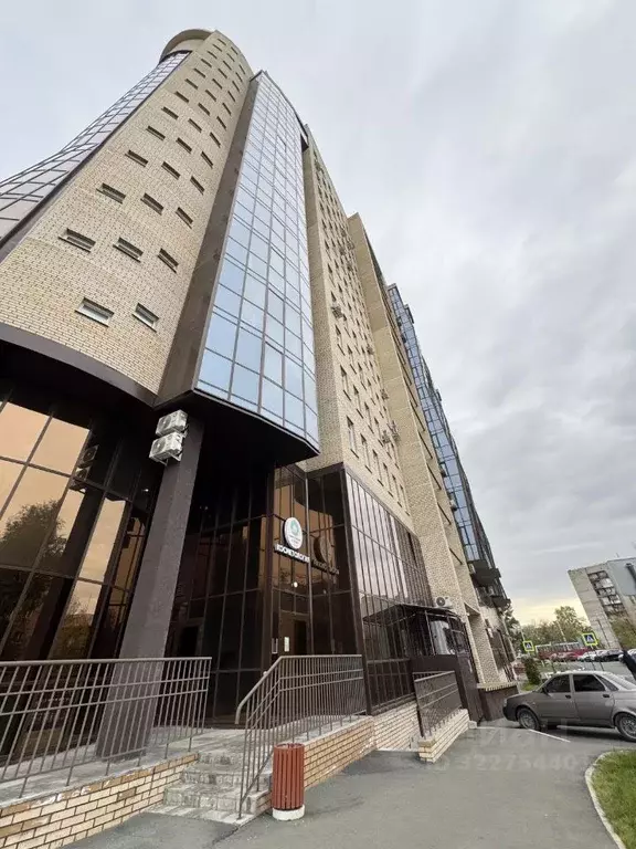 2-к кв. Омская область, Омск ул. Маршала Жукова, 156 (62.7 м) - Фото 1