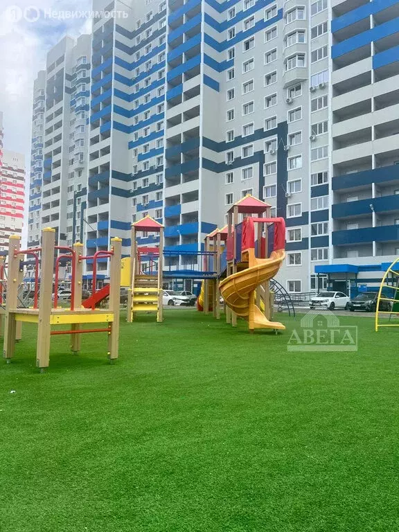 1-комнатная квартира: Оренбург, улица Рощина, 3 (38 м) - Фото 1