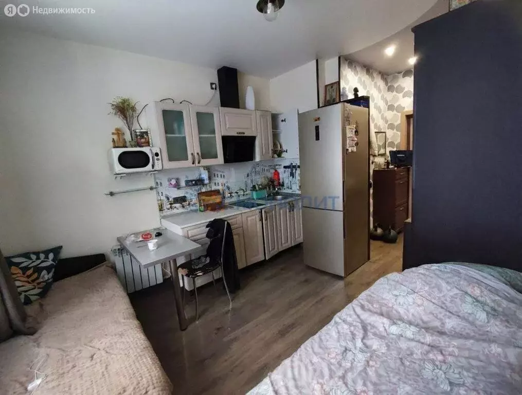 1к в 6-комнатной квартире (21.1 м) - Фото 1