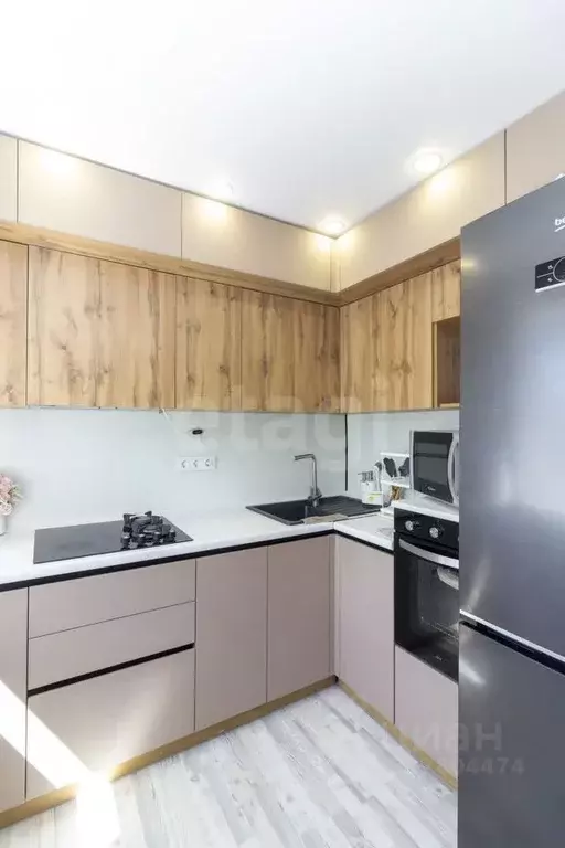 3-к кв. Тюменская область, Тюмень Пышминская ул., 3А (58.1 м) - Фото 1