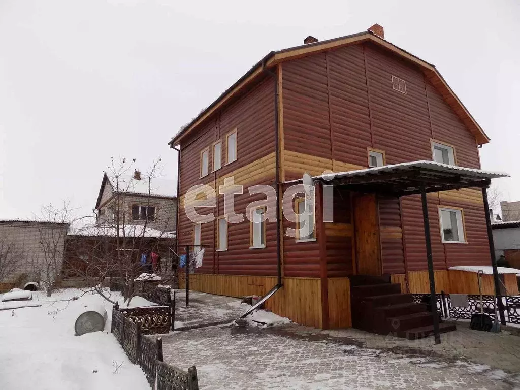 Дом в Хакасия, Абакан ул. Ломоносова (231 м) - Фото 0
