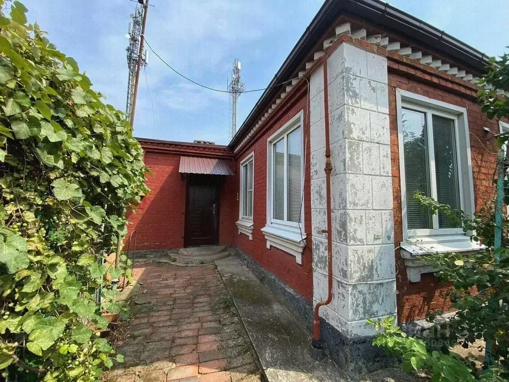 Дом в Краснодарский край, Усть-Лабинск  (49 м) - Фото 1