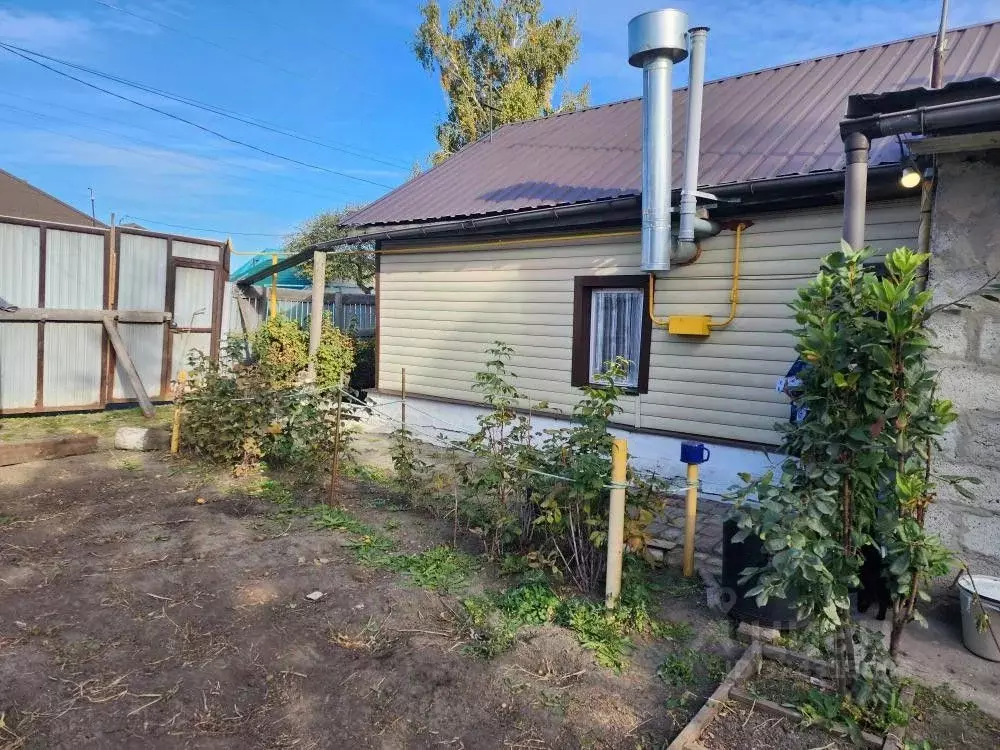 Дом в Омская область, Омск ул. Энгельса (50 м) - Фото 2