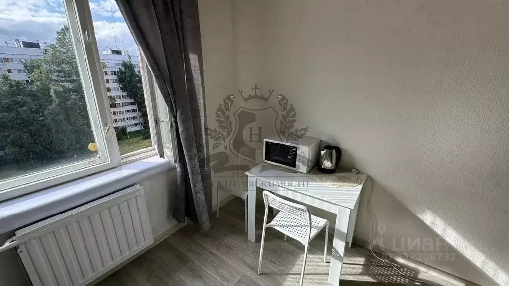 Комната Санкт-Петербург ул. Руднева, 4 (13.0 м) - Фото 2