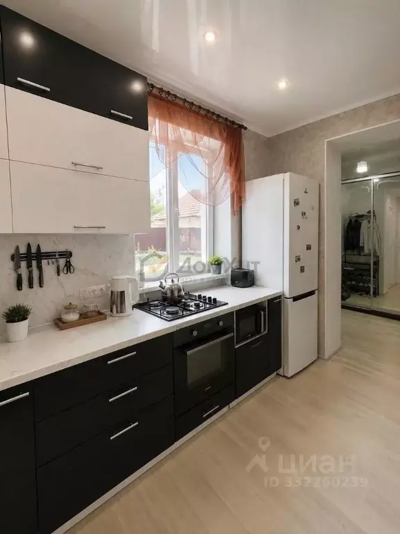 Дом в Крым, Симферополь ул. Долетова, 126 (180 м) - Фото 2