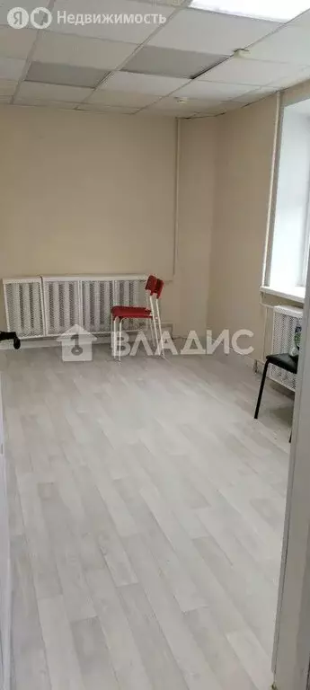 Офис (15 м) - Фото 2