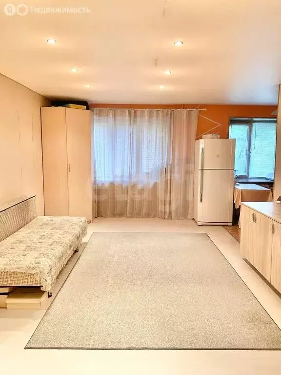 2-комнатная квартира: Тюмень, улица Республики, 169 (42 м) - Фото 1