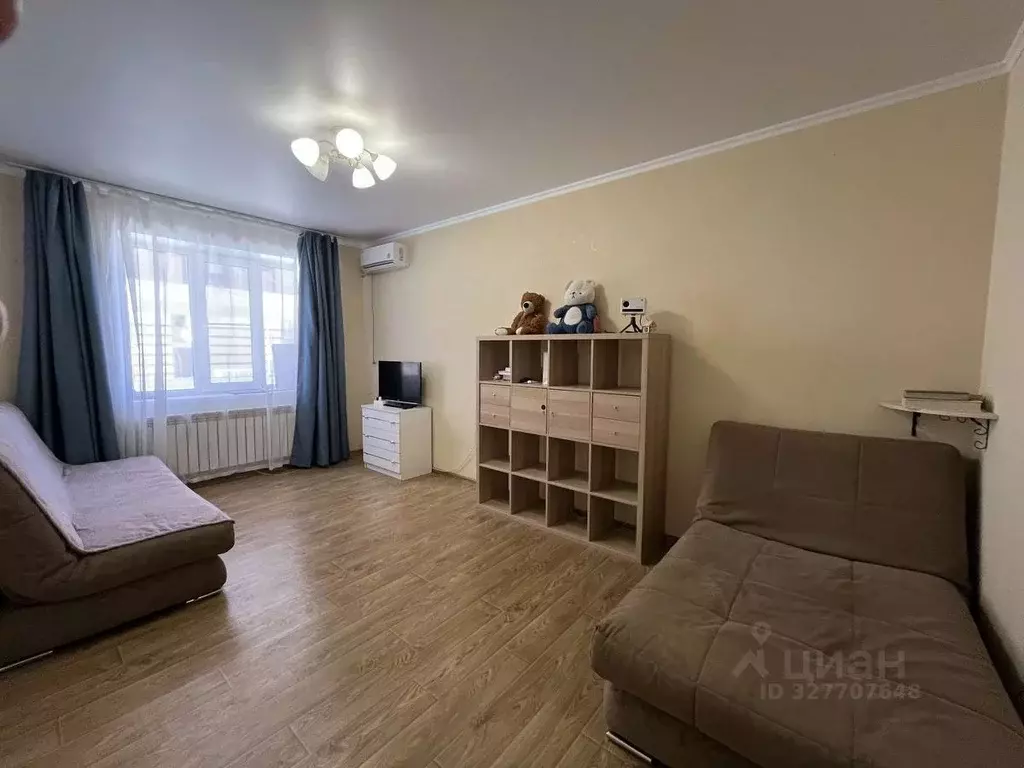 1-к кв. Астраханская область, Астрахань Бакинская ул., 92 (42.2 м) - Фото 1