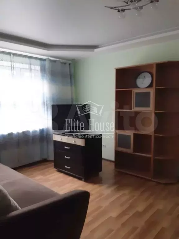 1-к. квартира, 40м, 1/9эт. - Фото 1