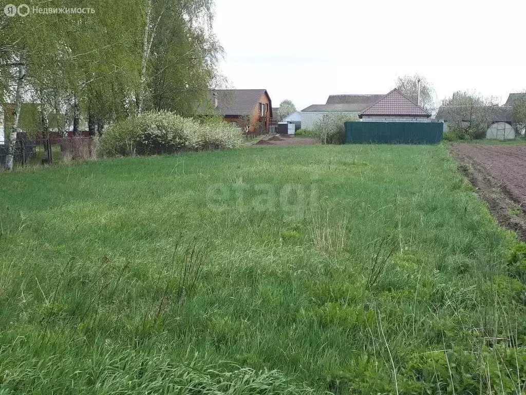 Участок в село Отрадное, Октябрьская улица (9.8 м) - Фото 1
