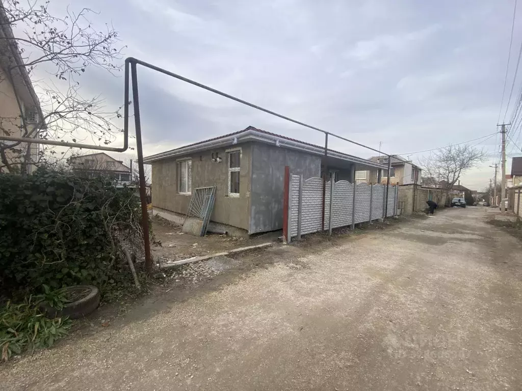 Дом в Крым, Симферопольский район, Мирновское с/пос, Дзержинец садовое ... - Фото 1