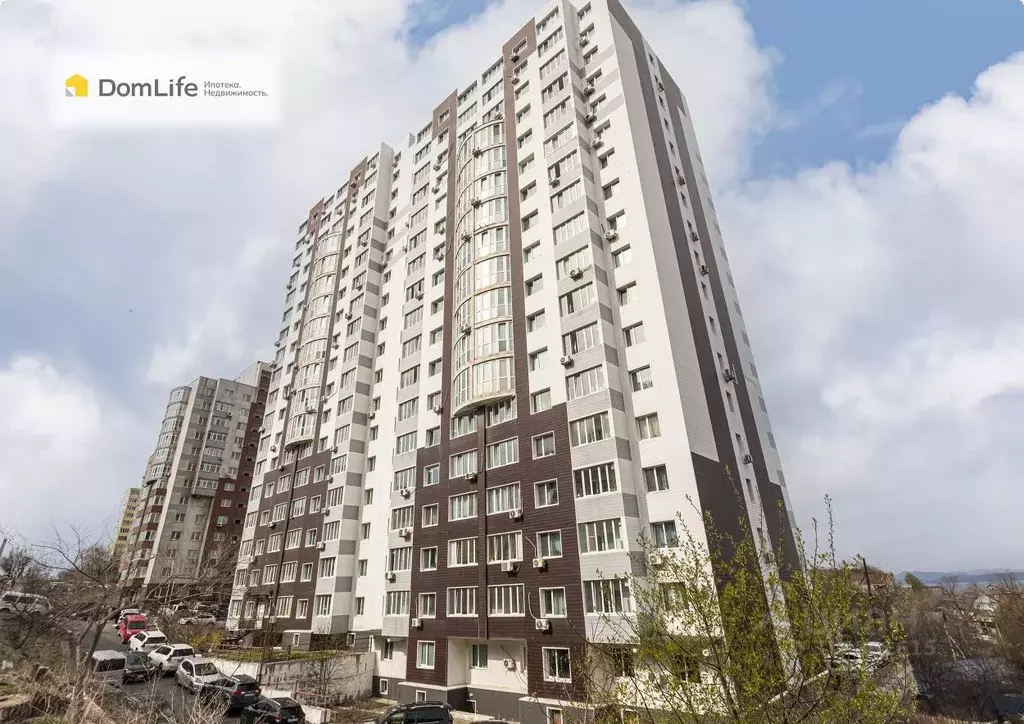 2-к кв. Приморский край, Владивосток ул. Кирова, 49 (65.0 м) - Фото 0