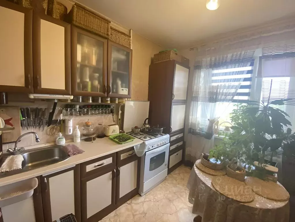 2-к кв. Ульяновская область, Ульяновск Камышинская ул., 18 (65.0 м) - Фото 0