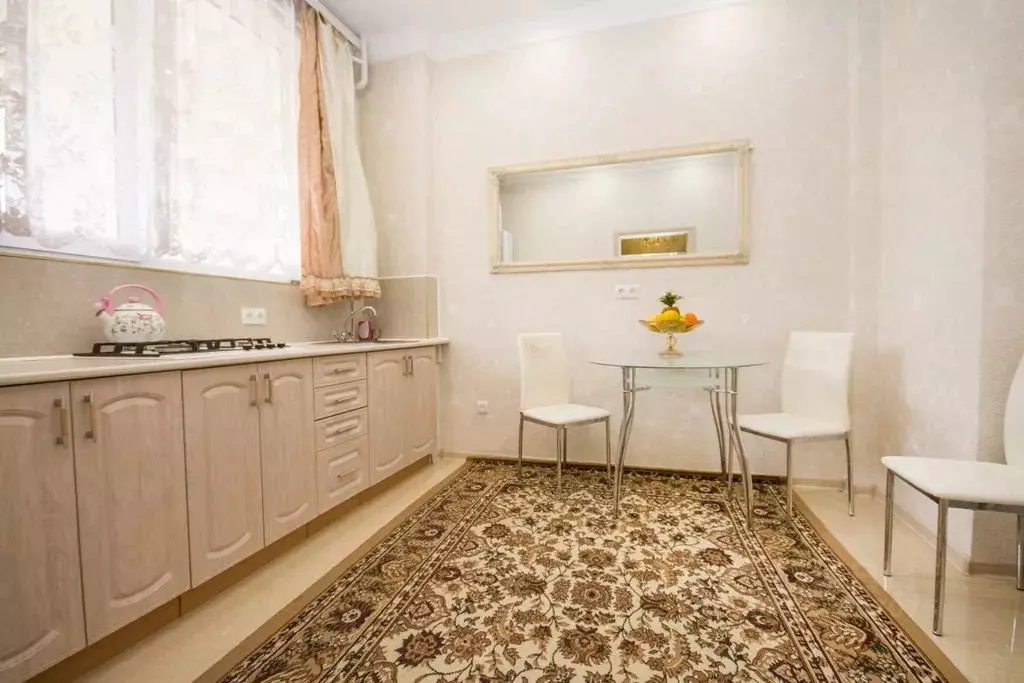 2-к кв. Севастополь ул. Сенявина, 2 (75.0 м) - Фото 1