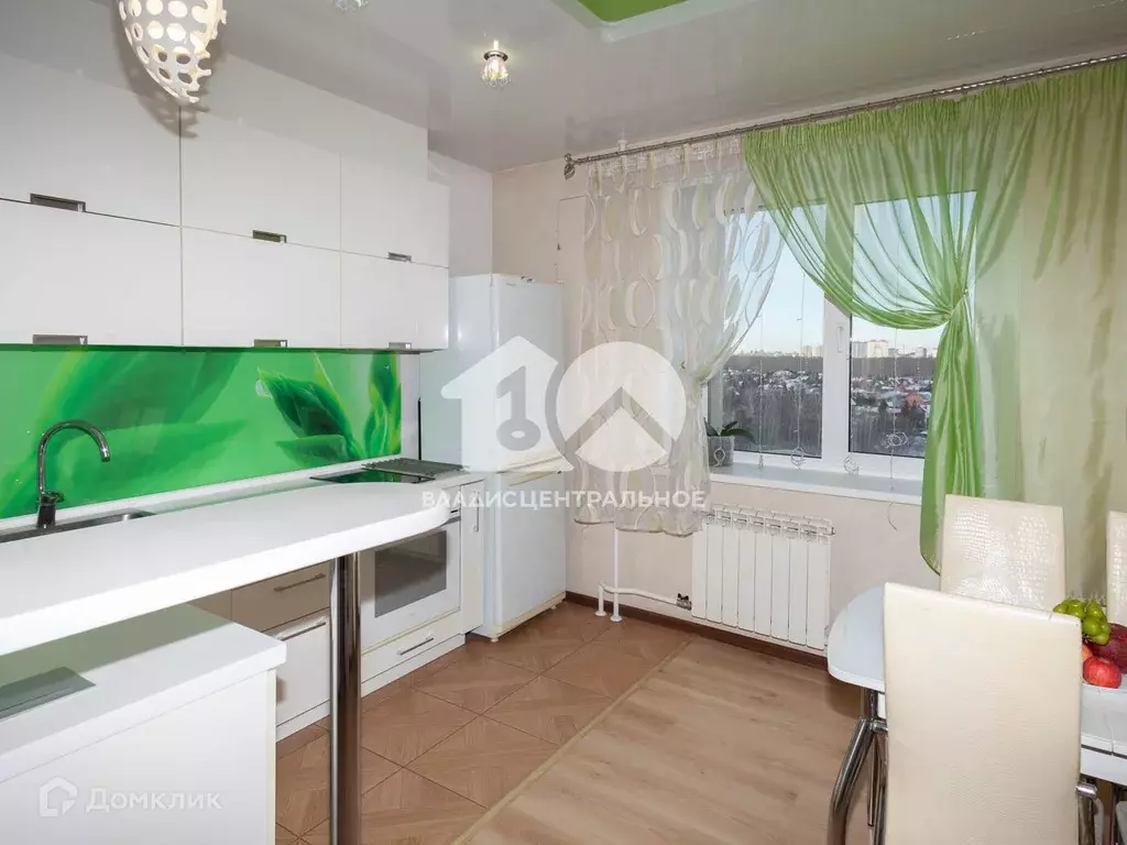 Продаётся 2-к квартира, 68 м - Фото 0