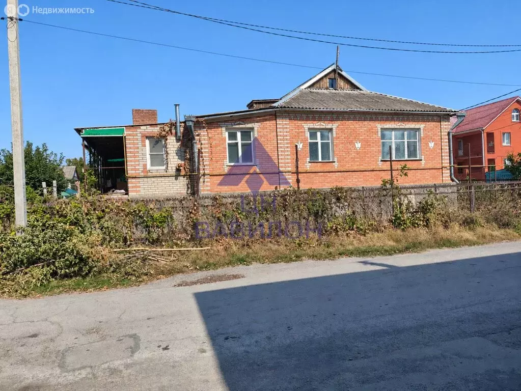 Дом в Цимлянск, улица Серафимовича, 27 (96 м) - Фото 1
