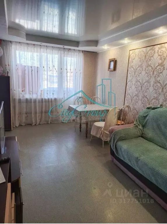 3-к кв. Оренбургская область, Кувандык ул. Маршала Жукова, 17 (60.8 м) - Фото 0