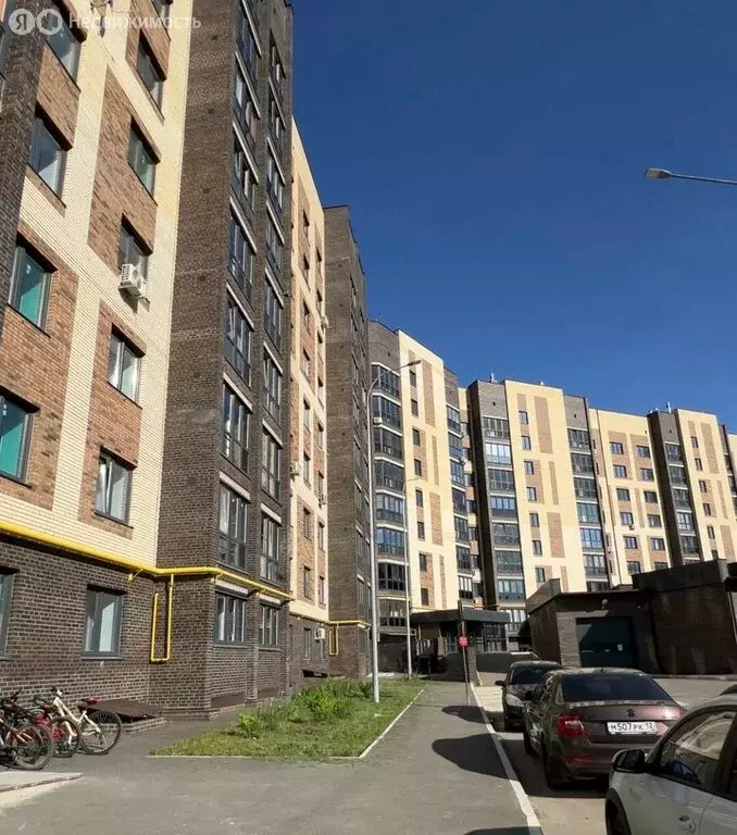 3-комнатная квартира: Йошкар-Ола, улица Кирова, 25 (76 м) - Фото 1