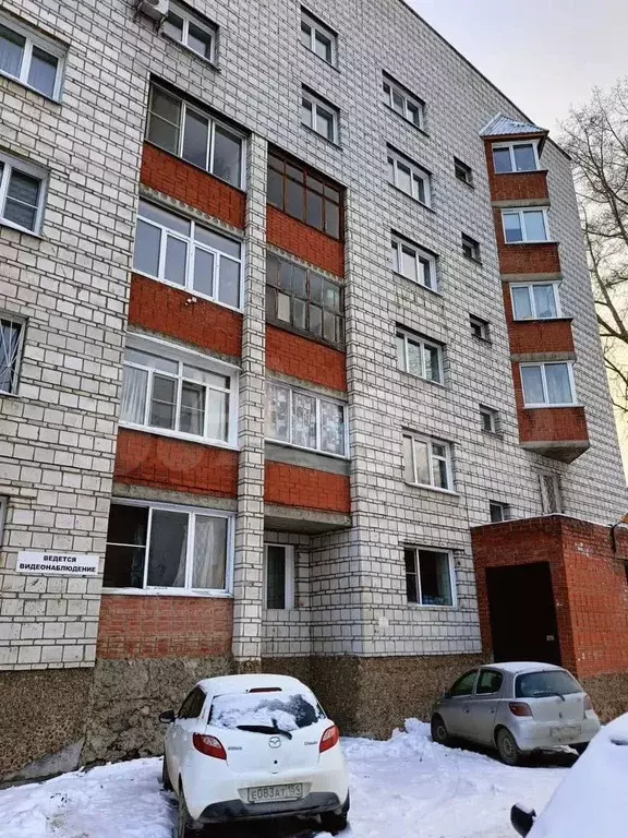 Комната 15 м в 1-к., 1/6 эт. - Фото 1