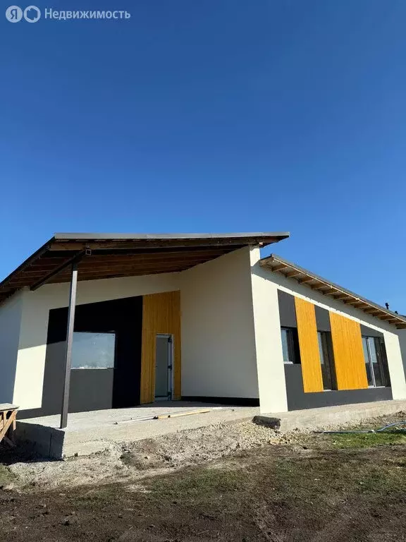 Дом в Симферопольский район, село Урожайное (163 м) - Фото 2