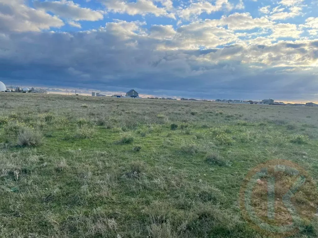 Участок в Крым, Сакский район, с. Уютное  (7.69 сот.) - Фото 1