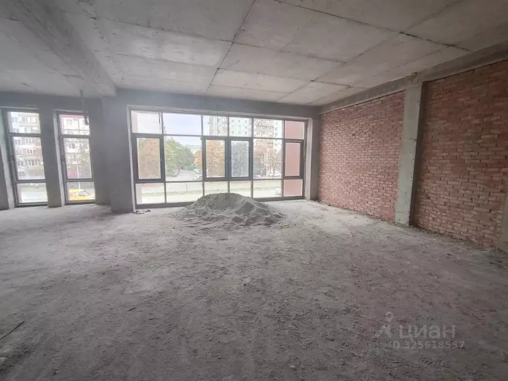 Торговая площадь в Северная Осетия, Владикавказ Весенняя ул., 21А (120 ... - Фото 2