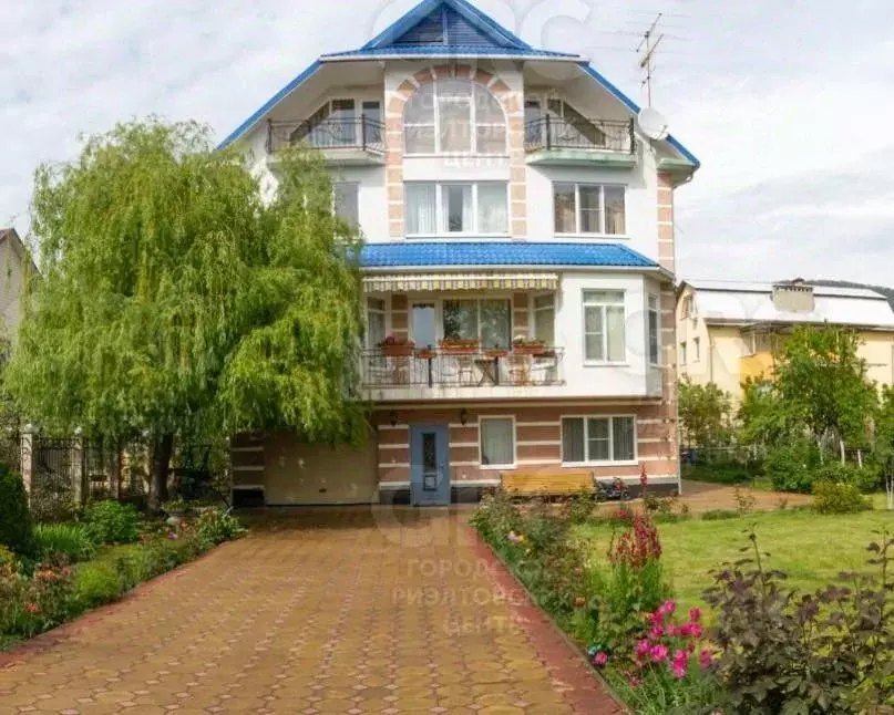 Дом в Краснодарский край, Сочи Вишневая ул., 93А (370 м) - Фото 0
