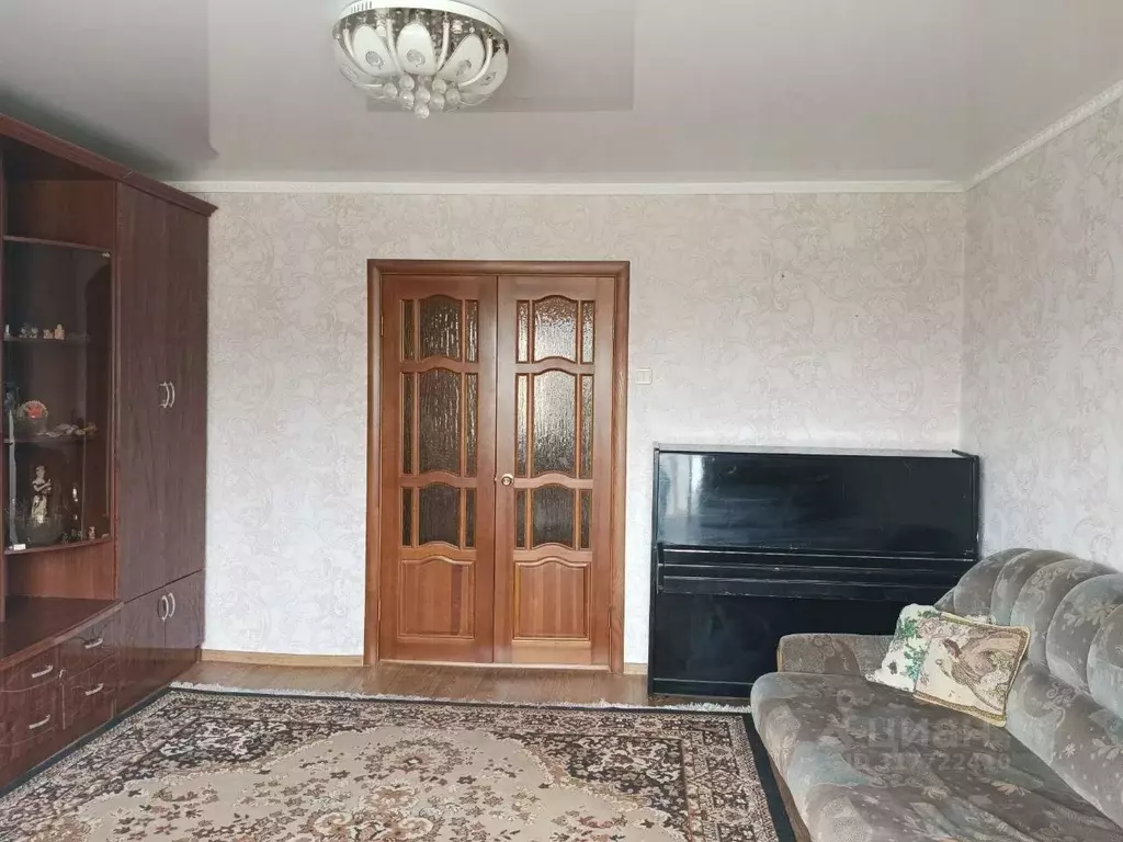 3-к кв. Оренбургская область, Оренбург Театральная ул., 31/1 (65.6 м) - Фото 0