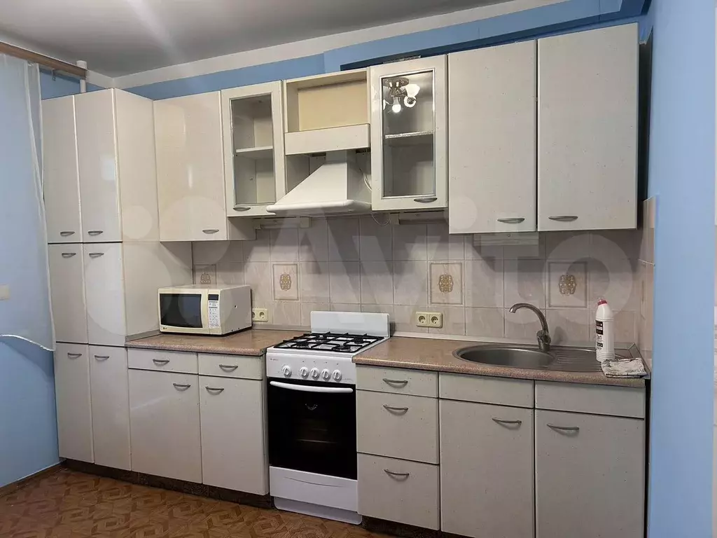 1-к. квартира, 40 м, 4/10 эт. - Фото 0