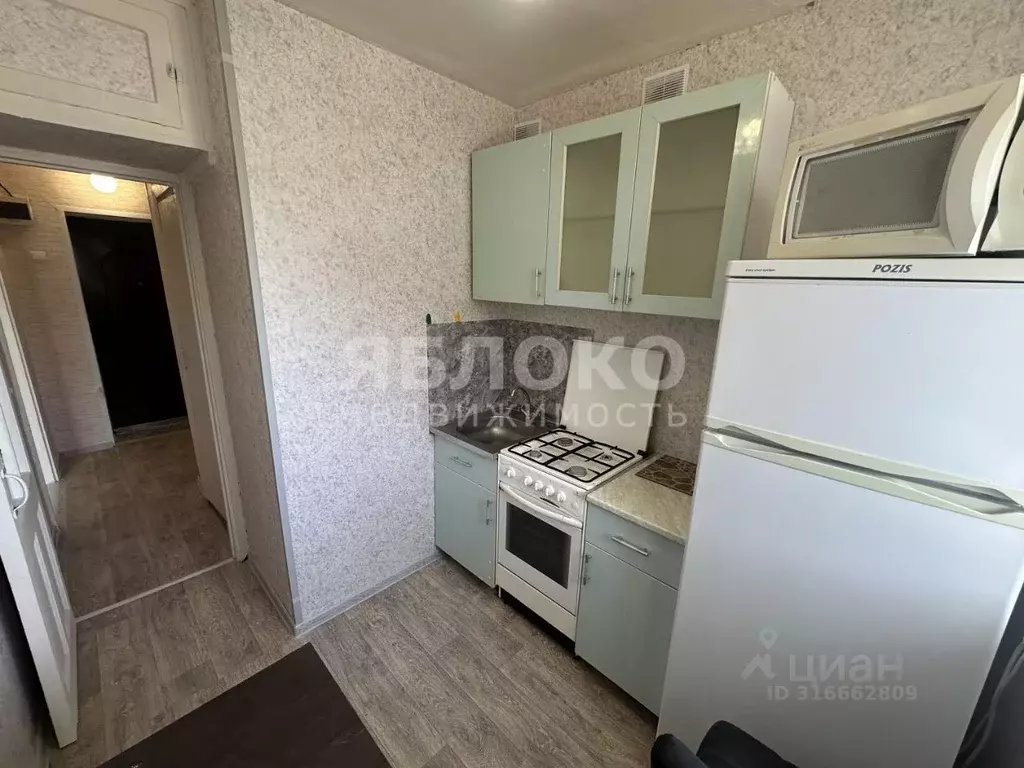 1-к кв. Пермский край, Березники ул. Мира, 81 (28.3 м) - Фото 0