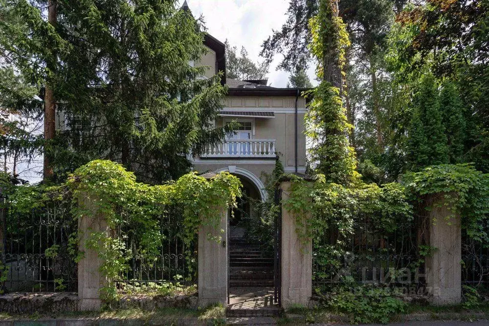 Дом в Московская область, Одинцовский городской округ, д. Барвиха, ... - Фото 2