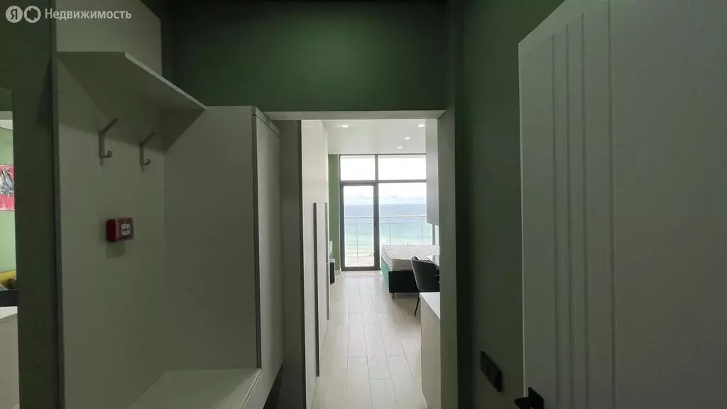 Квартира-студия: Алушта, Западная улица, 4к2 (32.5 м) - Фото 1