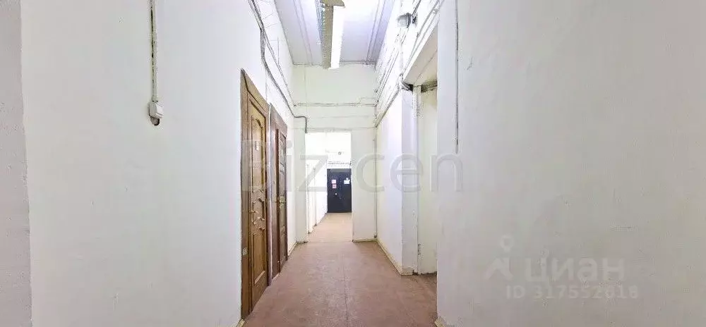 Офис в Санкт-Петербург Дегтярная ул., 5-7 (359 м) - Фото 1
