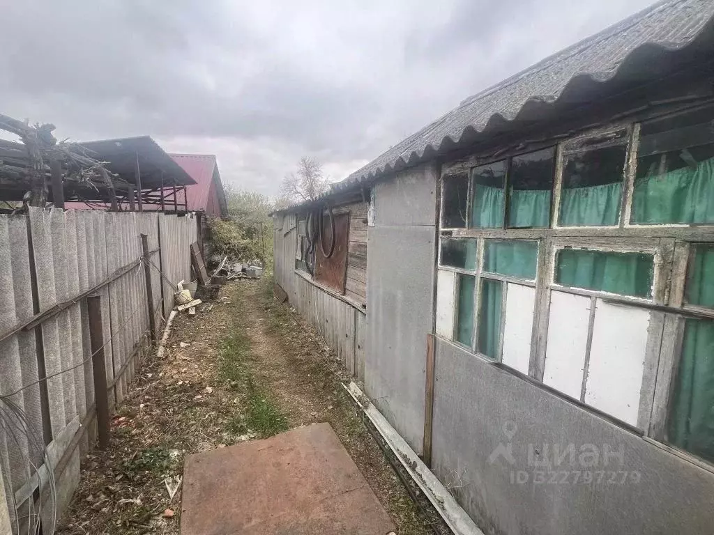 Помещение свободного назначения в Краснодарский край, Кореновск ул. ... - Фото 1