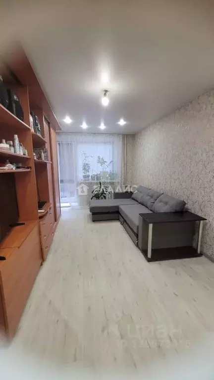 2-к кв. Ярославская область, Рыбинск Ошурковская ул., 3 (44.8 м) - Фото 2