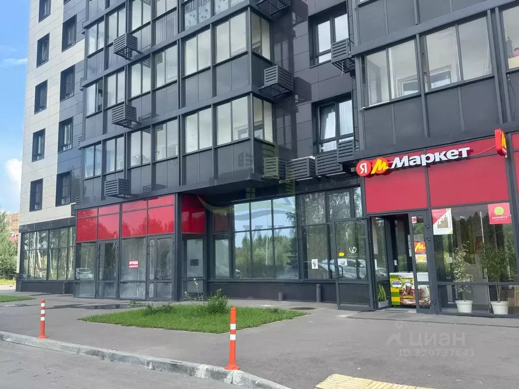 Торговая площадь в Московская область, Раменское ул. Семейная, 6 (61 ... - Фото 1