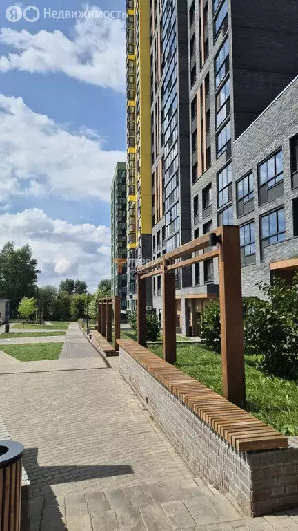 3-комнатная квартира: Пермь, улица Карпинского, 50 (66.1 м) - Фото 1
