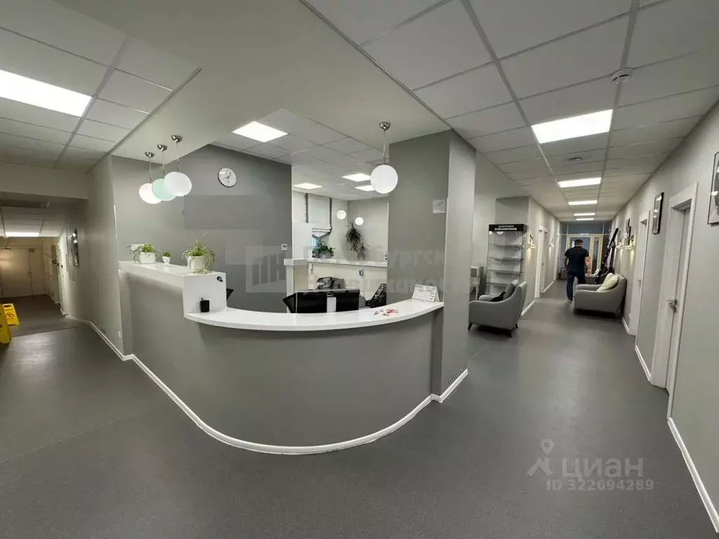 Помещение свободного назначения в Санкт-Петербург 7-я Васильевского ... - Фото 1