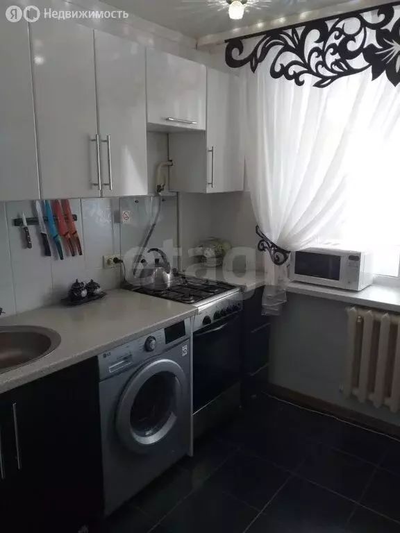 2-комнатная квартира: Уйское, улица Космонавтов, 49А (50 м) - Фото 1